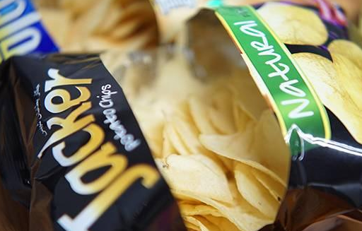 世界最好吃的六款薯片,第二款薯片最受明星的喜爱,你吃过吗_土豆_番茄