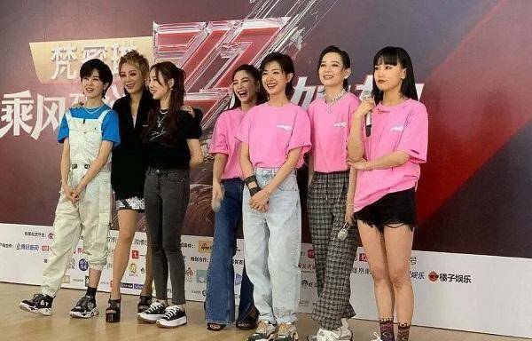 原创刚成团就开撕万茜点赞怼宁静发文认同郁可唯是宁静的死忠