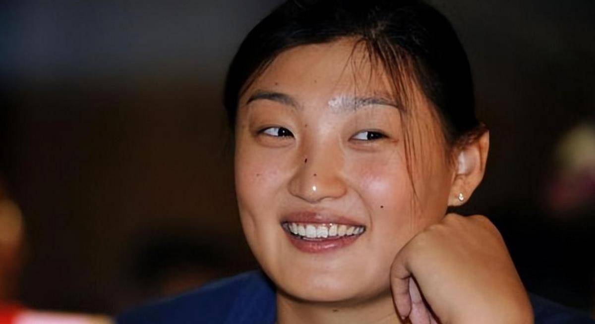 原创巅峰时打国外体育王一梅却遭郎平弃用今生活如何