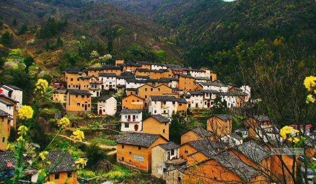 安徽有一百年古村,风景不输江西婺源,门票免费很值得一去_阳产_村落
