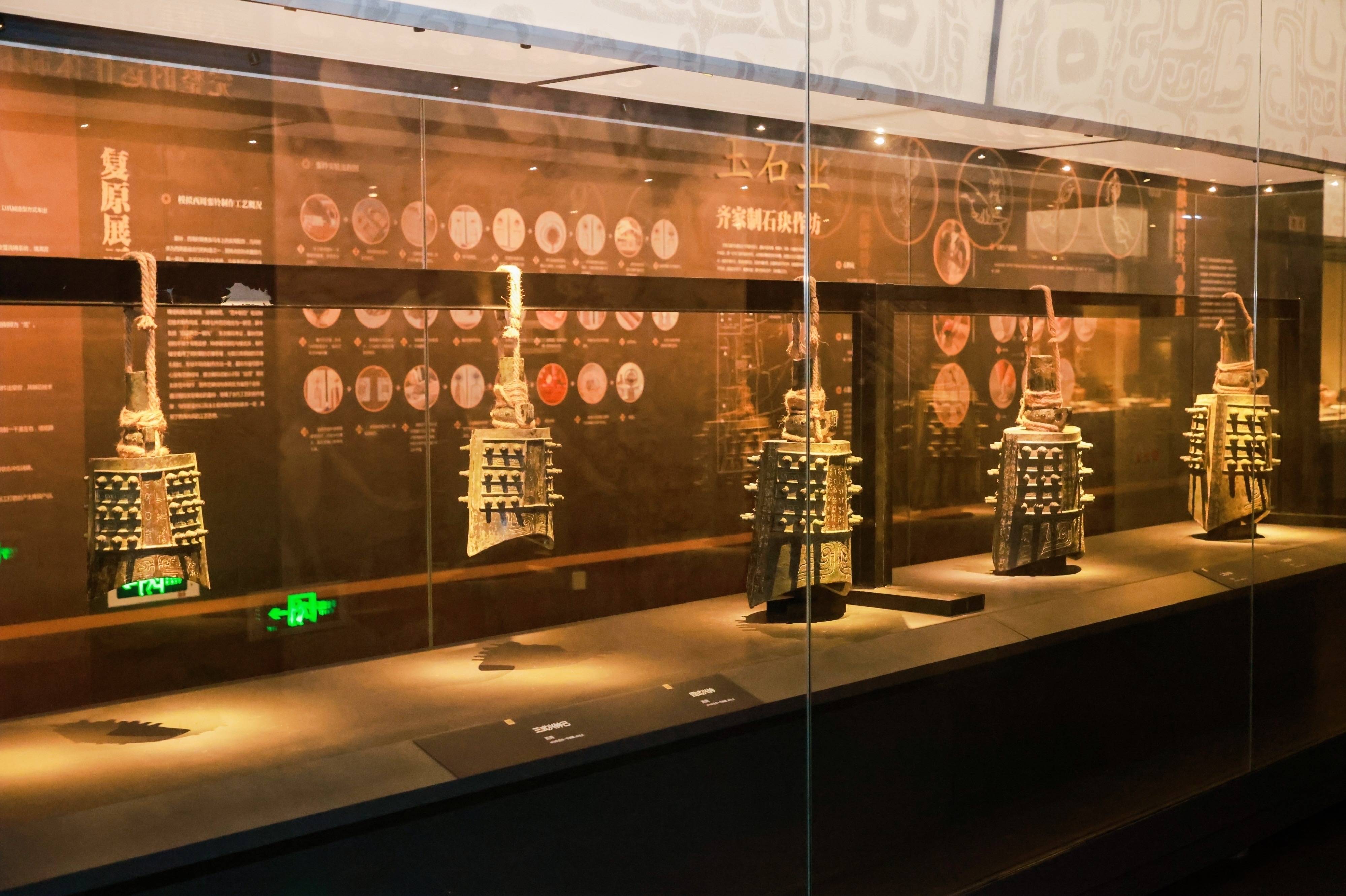 "赫赫宗周 灿灿宝鸡"全媒体行|寻宝周原遗址 解密西周文化_展览_考古