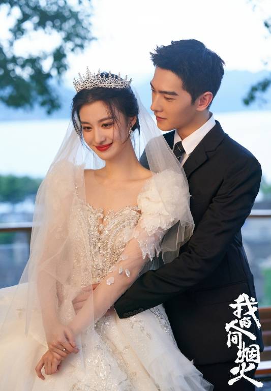 魏大勋35岁生日显落寞,圈内无一人送祝福,秦岚忙工作无暇顾及_白敬亭