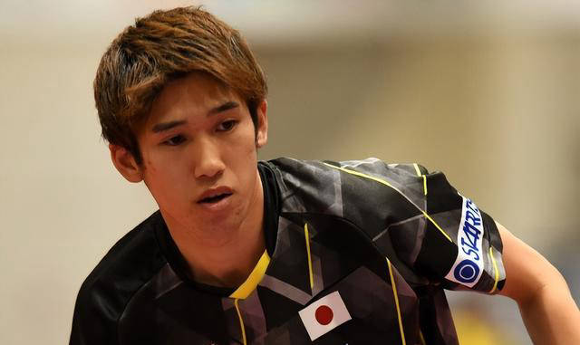 日本男乒遭遇挑战世界冠军吉村真晴与奥运主力篠冢大登落败