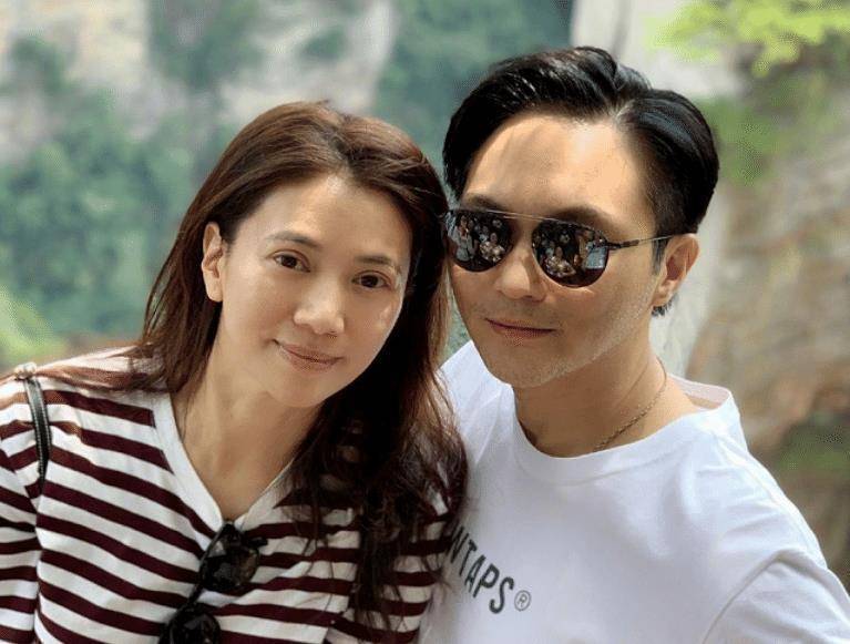 的抱枕恐怖,嘴上嫌弃但还是在用,爱情的最好模样_礼物_初恋_敖犬