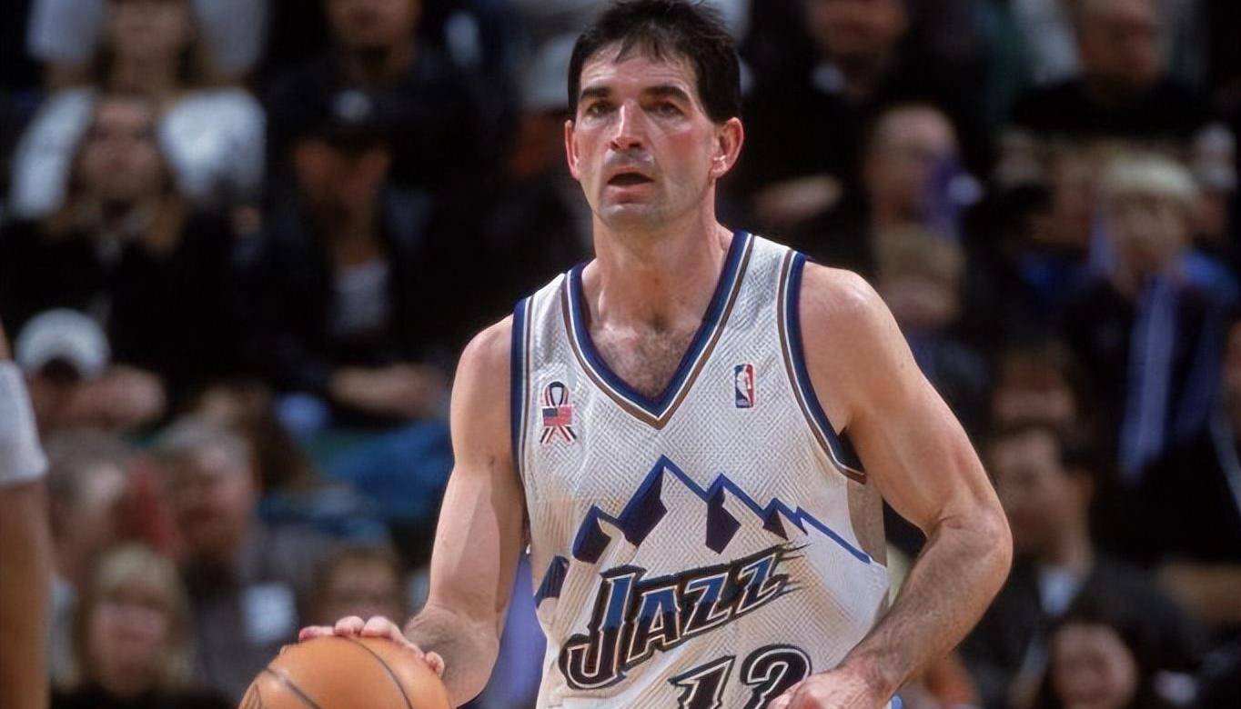 打破斯托克顿队3265次抢断的记录有多难小保罗出去了他是比赛中唯一的