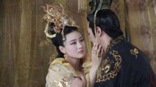 原创她因为貌美成为一代帝王的女人背负着千古第一狐狸精的骂名