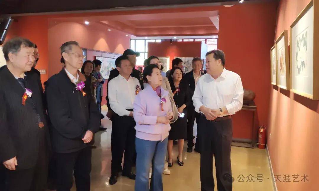 彩墨诗蕴郭鸿春工笔花鸟画精品展