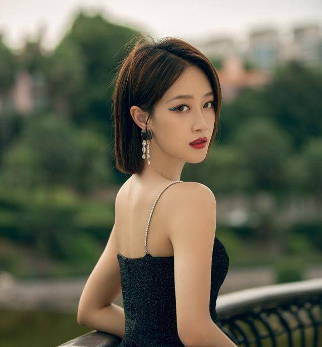 原创读懂蓝盈莹苦衷的有两人用行动支持她的只有万茜