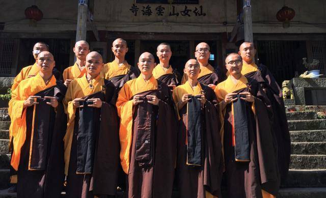 龙泉寺女弟子图片图片