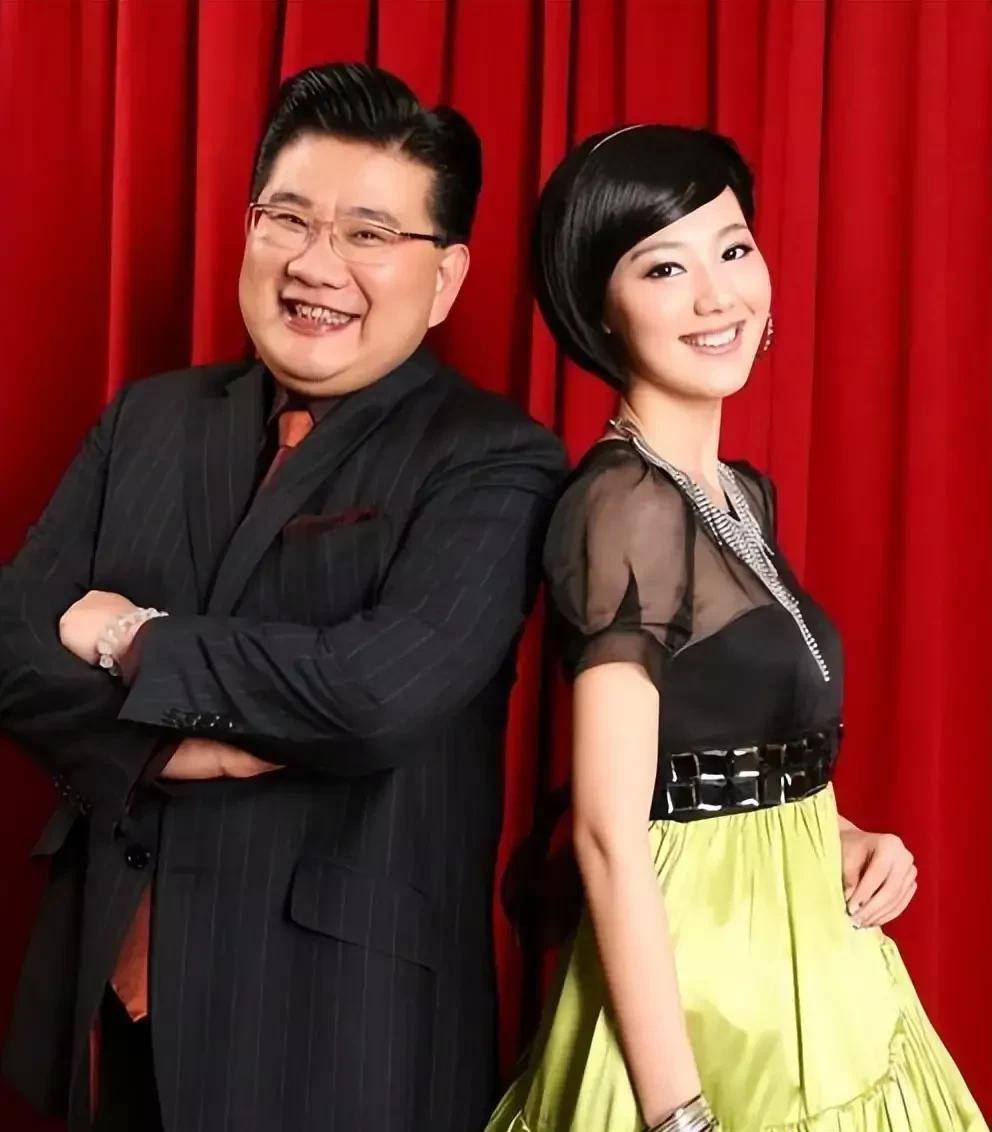 美女主持人王冠两次从电视消失与曹可凡传绯闻39岁仍单身