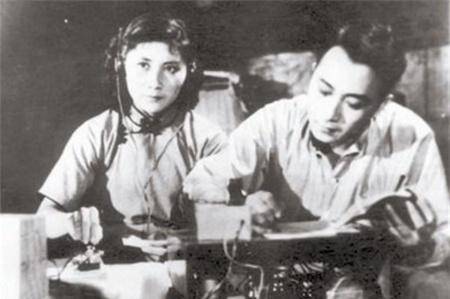 原创潜伏特工李白与妻子裘慧英的一生诠释了什么叫做日久生情