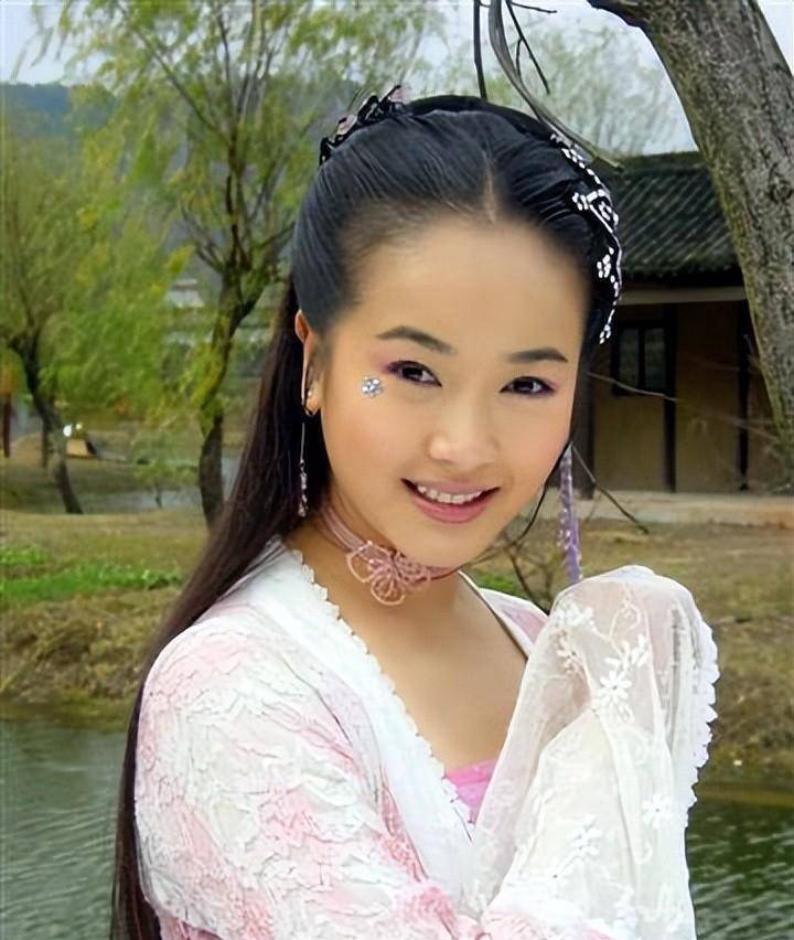 盘点那些嫁入豪门的女明星,她们现在生活得好吗_李英爱_低调_韩雨芹