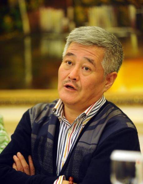 本山帝国到底有多强早期就买得起私人飞机赵本山是有多厉害