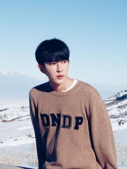 原创粉丝老公我陪你坐高铁于朦胧别说谎你们只会啊好帅