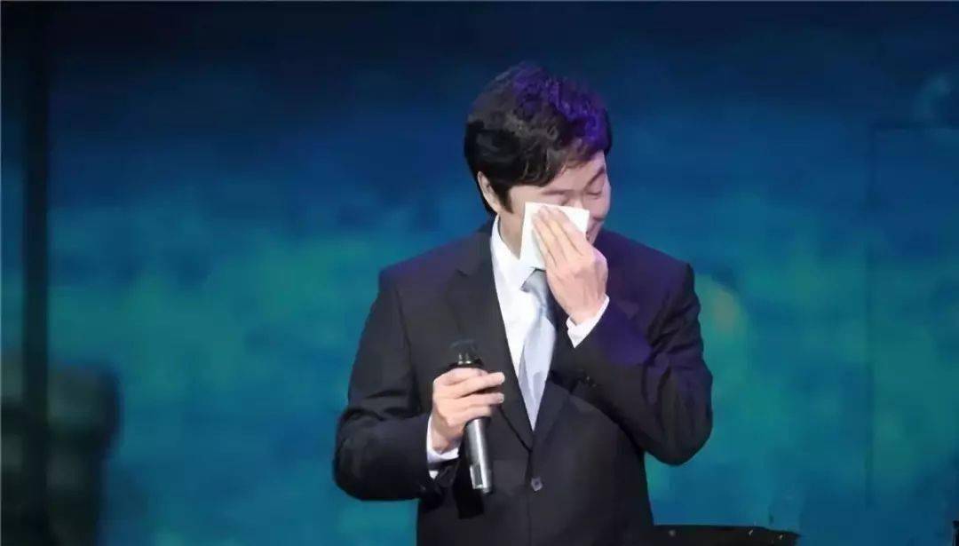 原创费玉清含泪退出娱乐圈背后原因相信你能懂