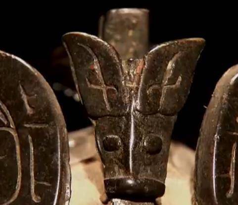 原创3000年前一件酒器有多绝妙羊头龙背饕餮尾