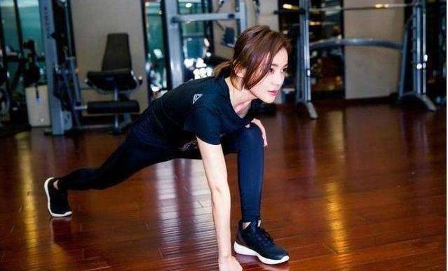 原创登上男人装的袁姗姗对自己有多狠看完她的食谱网友不淡定