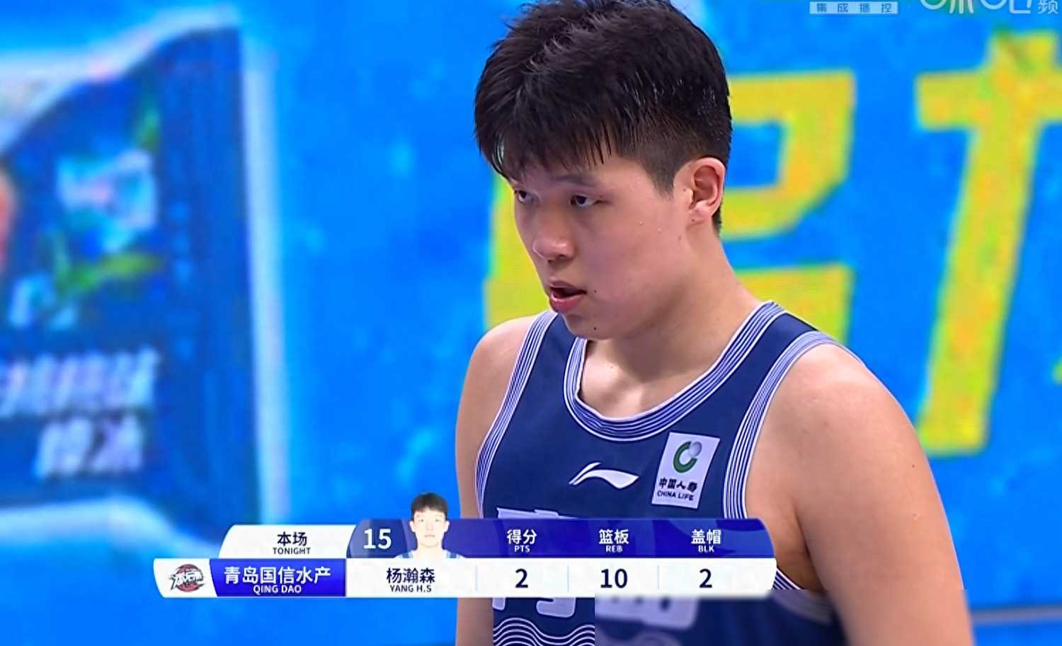 项目副经理陈文俊介绍,奥运会资格系列赛·上海的搭建工作从3月开始