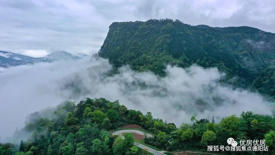 雅安世外乡村·海子山国际生态康养旅游基地售楼处电话_项目_集装箱