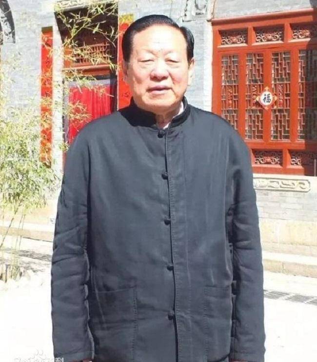 原创山西人的好书记胡富国99年离晋赴京万人送含泪允诺死后回山西