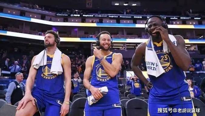 原创库里拒绝23亿超级合同勇士队这下慌了2大悍将施压管理层