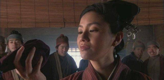 原创梁山3位女将中最悲惨的女将全家被李逵杀害征讨方腊时战死