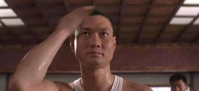 世界拳王周比利打断李连杰胳膊一脚踢飞吴京无人敢与他对戏
