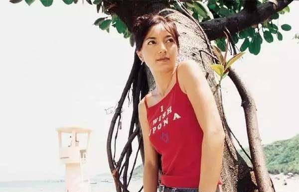 不知道是港产美女每况愈下,还是真正的美人不用走选美这条路子,越发让