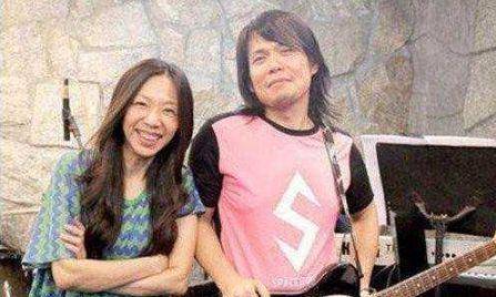 原创睡了自家经纪人的艺人黄圣依伍佰上榜墙都不扶就服大张伟