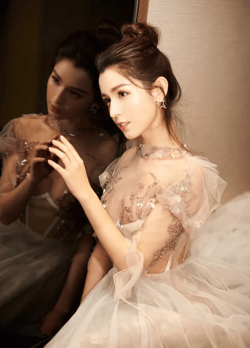 原创清纯玉女原形毕露一舞成名被陈赫签约却因蜡烛门身败名裂