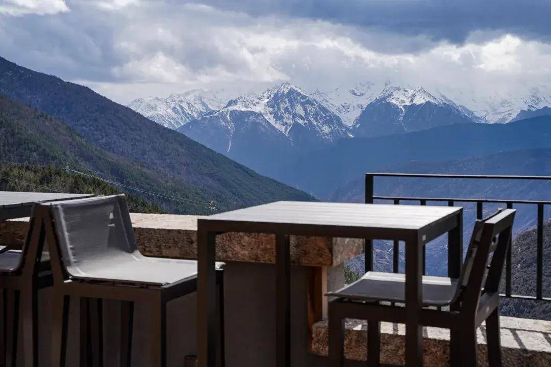 滇藏线上的秘境顶流还得看把旅行玩出花的松赞