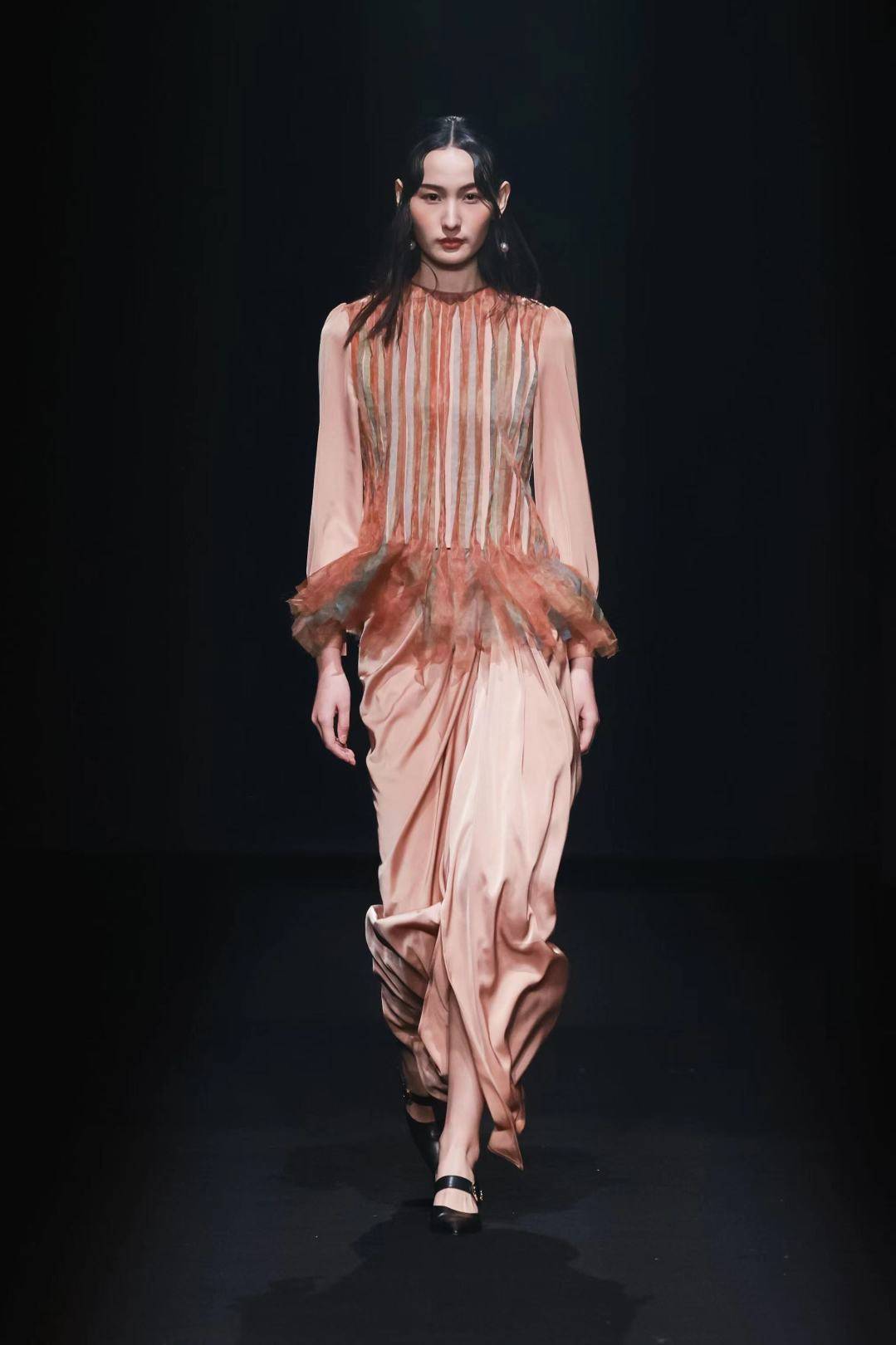 从常新到常青中国国际时装周做对了什么