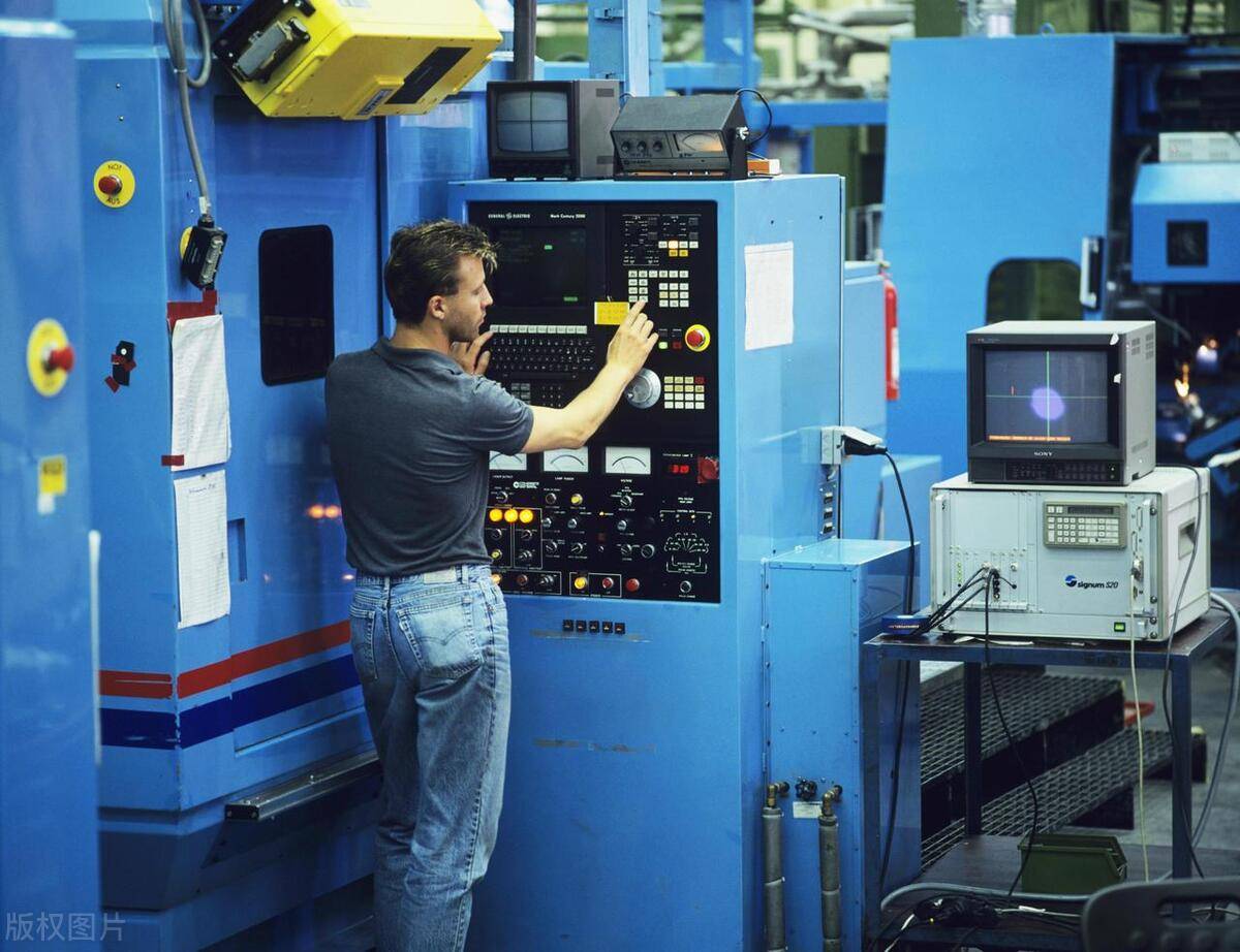 电火花线切割机床操作工怎么考报考难度大吗含金量高吗