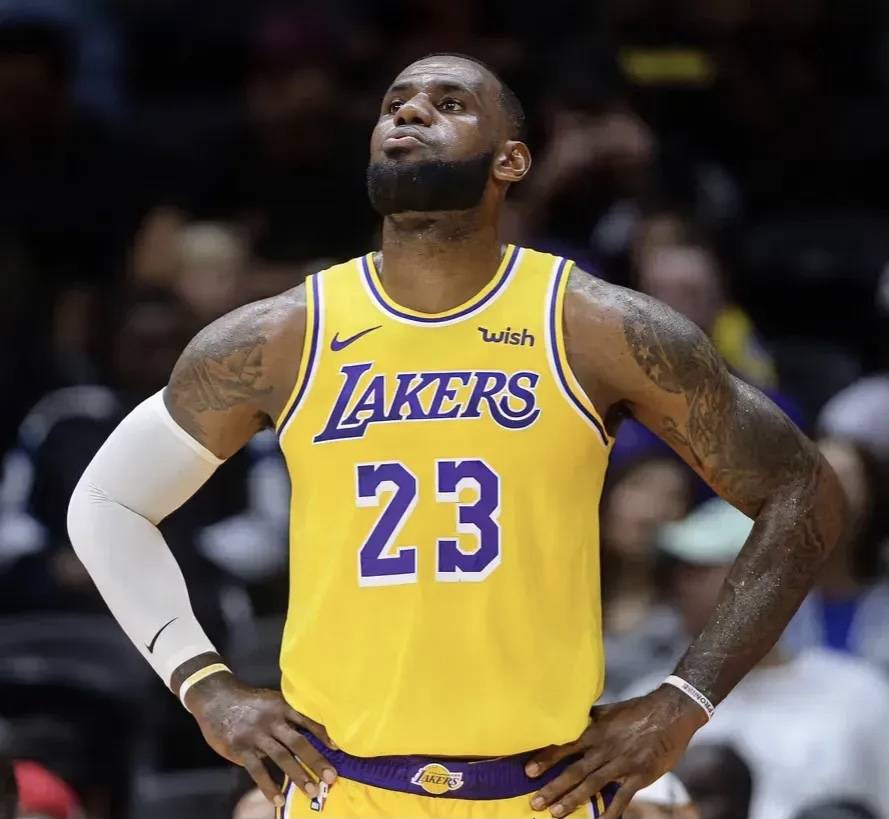 文森特:2中0,拿下0 0 1, 10丁威迪:4中2,拿下7 1 1,-4普林斯:6中3,拿