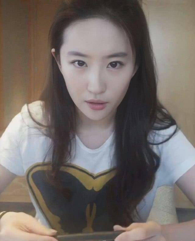 原创刘亦菲生图曝光无美颜无滤镜您的天仙下凡请接好