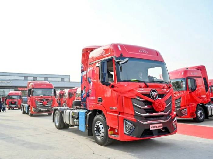 牵引车3月销量破6.4万辆!解放超1.