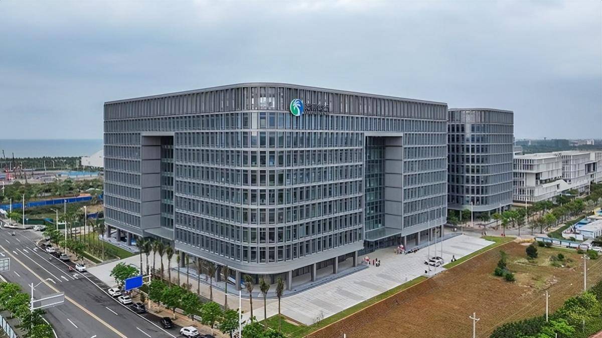 海口江东新区海南银行大厦正式启用