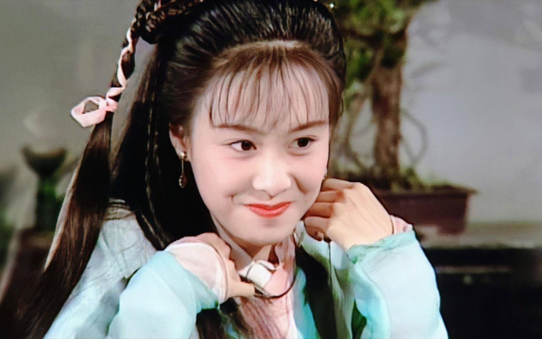 黄贯中画展惊艳亮相,女儿黄莺成焦点:明星后代的成长之路_朱茵和_网友