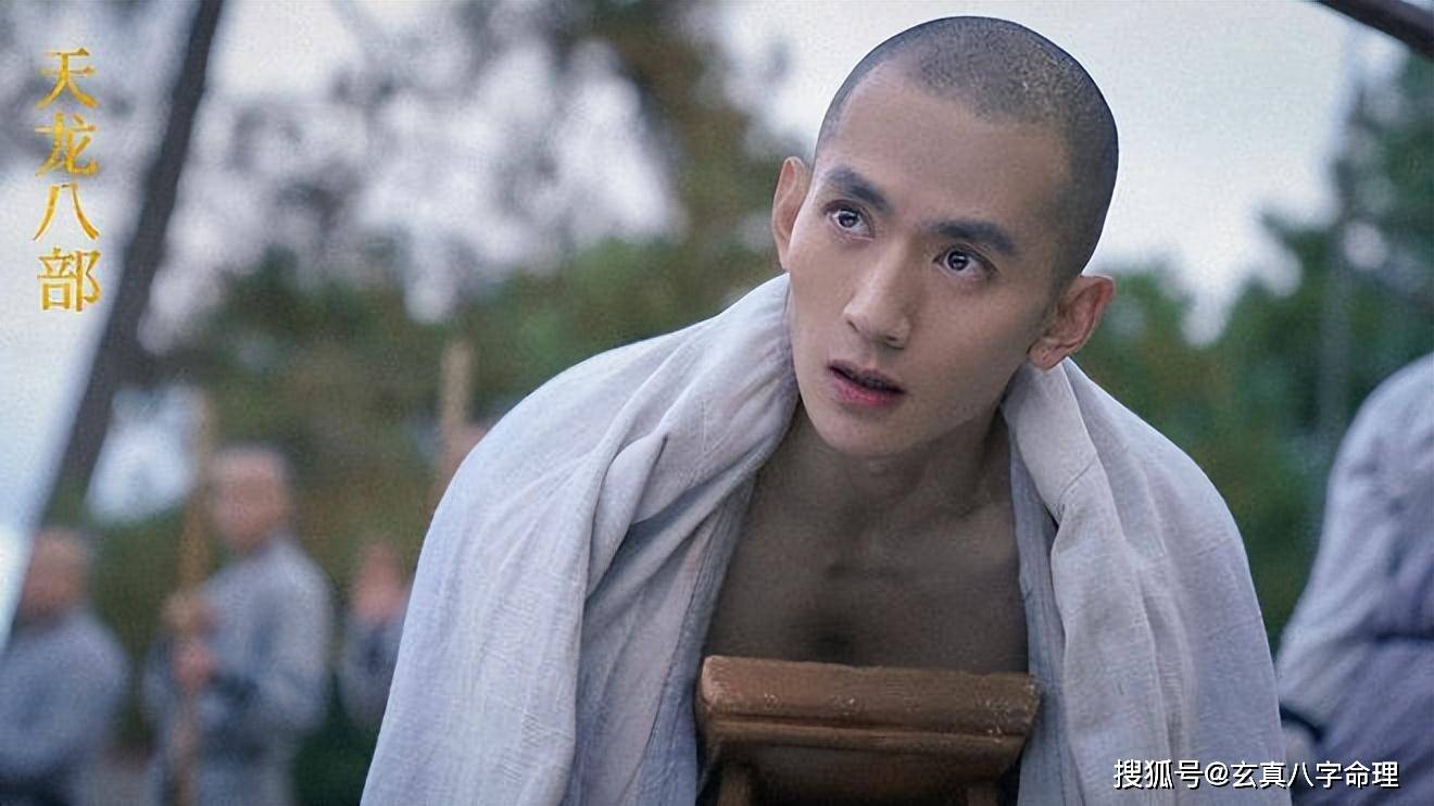 此时的慕容复神功大成,于是来到了少林寺,要求少林归顺于他,少林新任