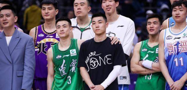 官宣cba全明星首发出炉辽宁男篮vs广东张镇麟力压郭艾伦