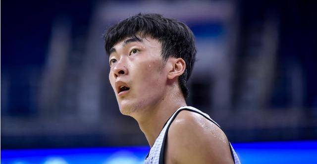 辽宁男篮季后赛前景分析及青训潜力探讨_吴昌泽_防守_黄秋实