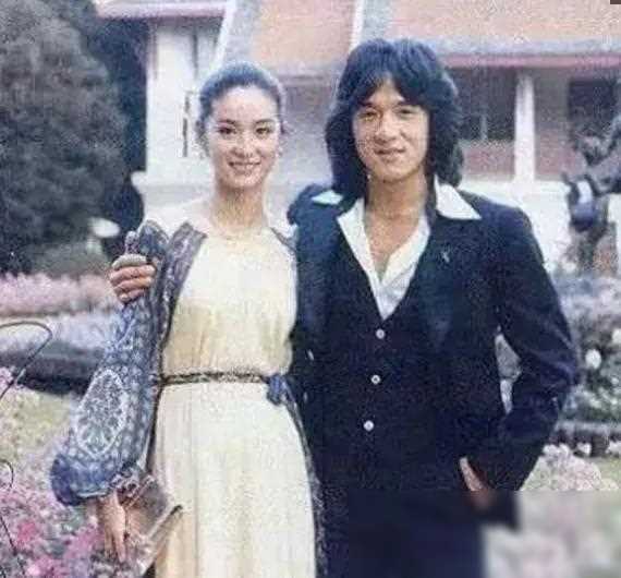 周星驰,成奎安,林俊贤,梁家仁等香港影坛的风云人物,他们的笑容和努力