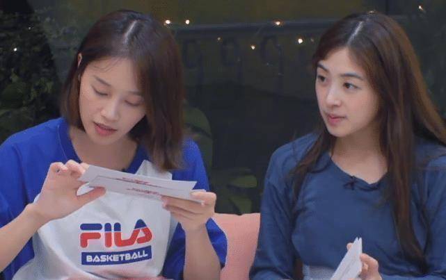 原创张雨绮因为生过孩子被误会今年已经40听到真实年龄原来是妹妹