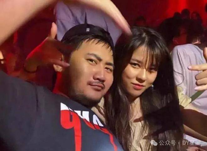 原创八卦茄子沫子跨平台联动现场上手丁字裤丫丫发来短信警告