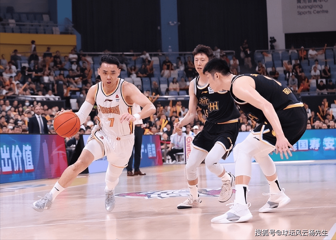 胡金秋35分13板浙江广厦10996胜山西男篮晋级cba季后赛八强