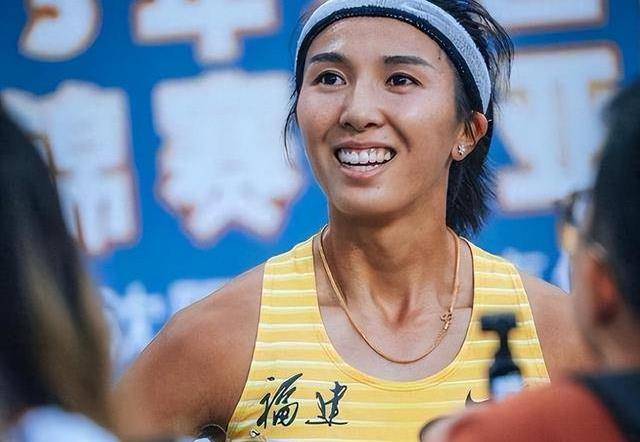 原创1297秒林雨威在亚运会后首次参加100米栏比赛刷新了今年亚洲第一