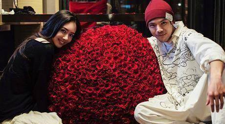 郭碧婷向佐分房睡被赞真实看清她在床上小动作网友当我傻