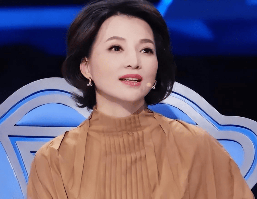 董卿说人活着不要太能干了太能干的人到老了身体都不好