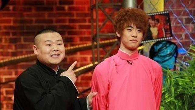 发文,不愿被称傻子,网友:你是不是傻,傻子能火_秦霄贤_张鹤帆_张云雷