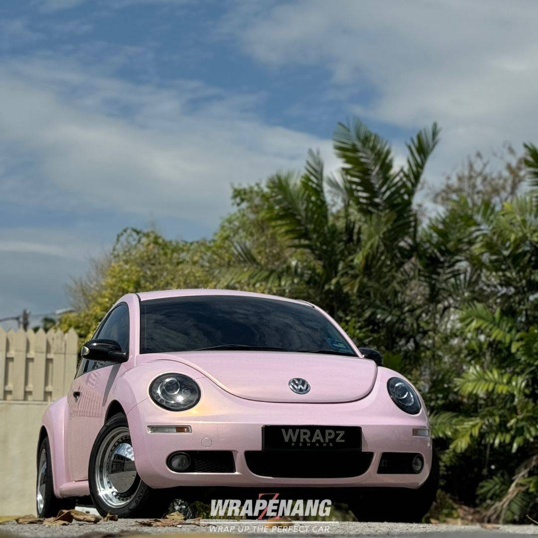 大众甲壳虫lb液态金属香槟粉改色膜,温温柔柔的,氛围感拉满_搜狐汽车